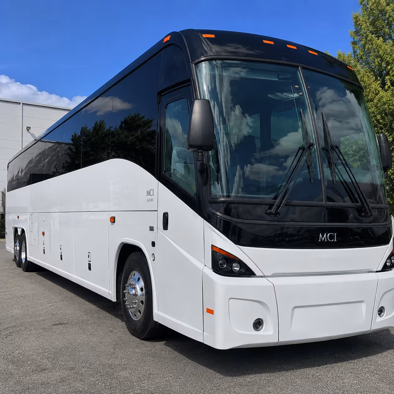how distance and duration affect charter bus rates in gaithersburg