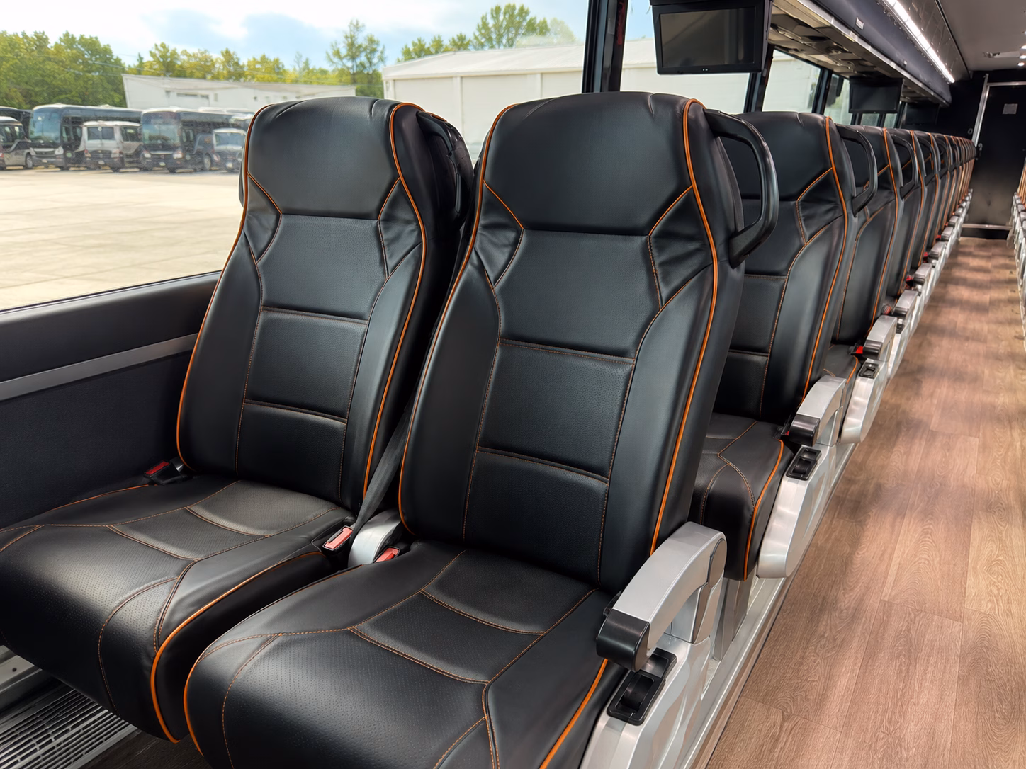 how the type of bus changes the price in gaithersburg maryland
