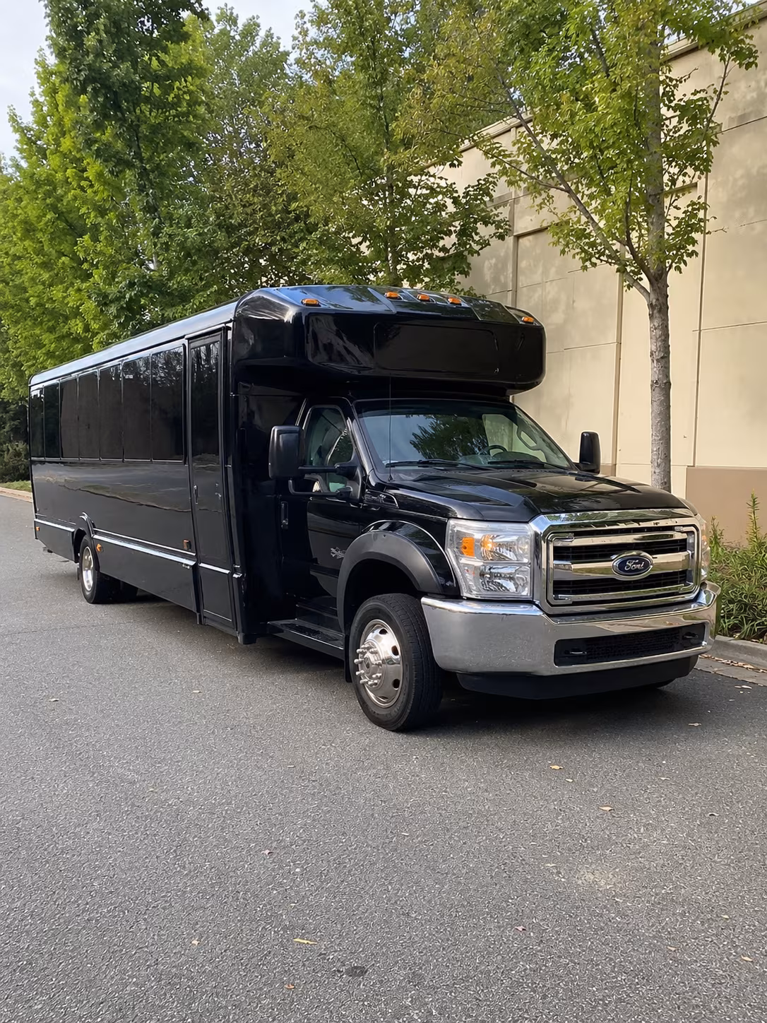 party bus rentals for bachelorette wine tours near gaithersburg